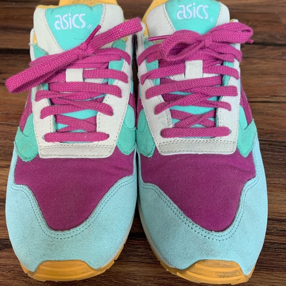 Lily Brown x ASICS Gel Saga RARE - Picture 3 of 6